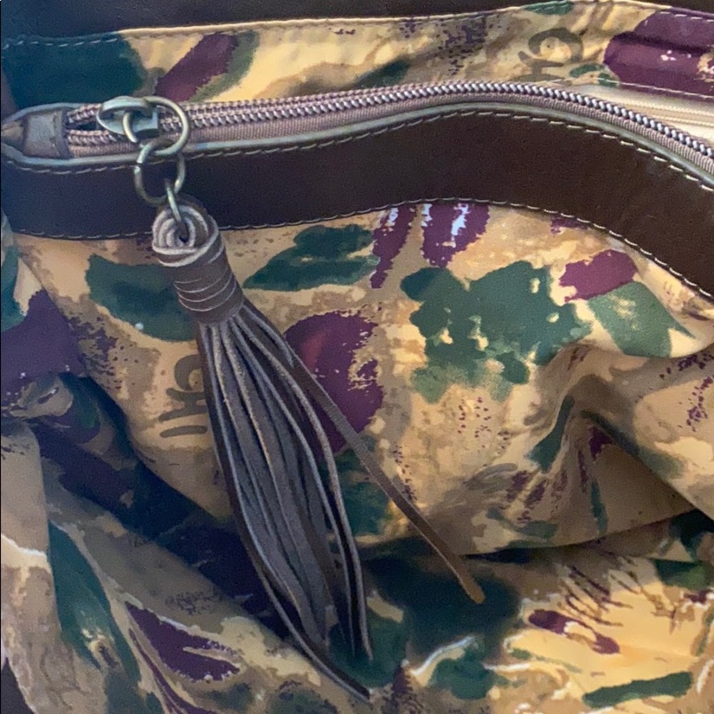 Chi Designed Falchi Bag - image 7